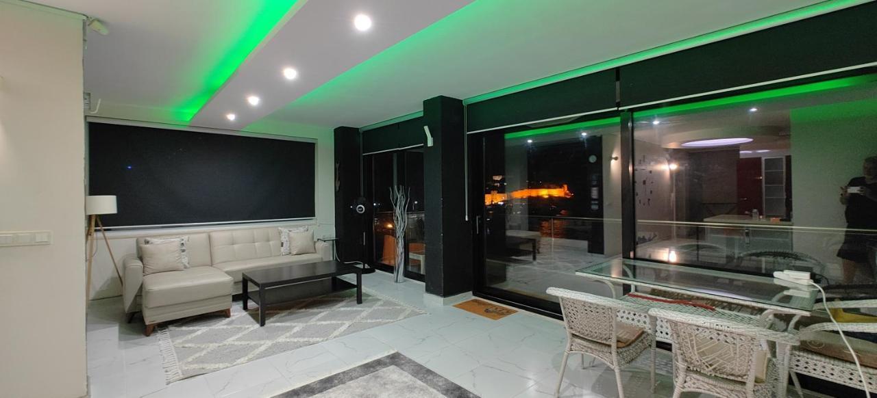 Amazing Seaview Flat Apartment Kuşadası Ngoại thất bức ảnh
