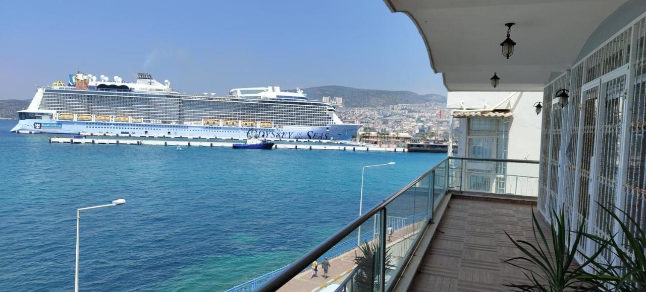 Amazing Seaview Flat Apartment Kuşadası Ngoại thất bức ảnh